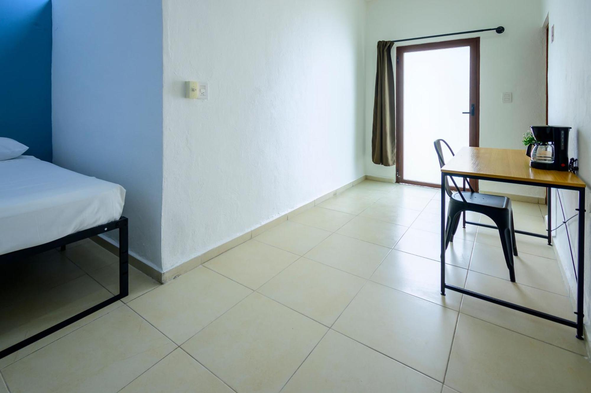Hotel Paso Del Mar Плая-дель-Кармен Экстерьер фото