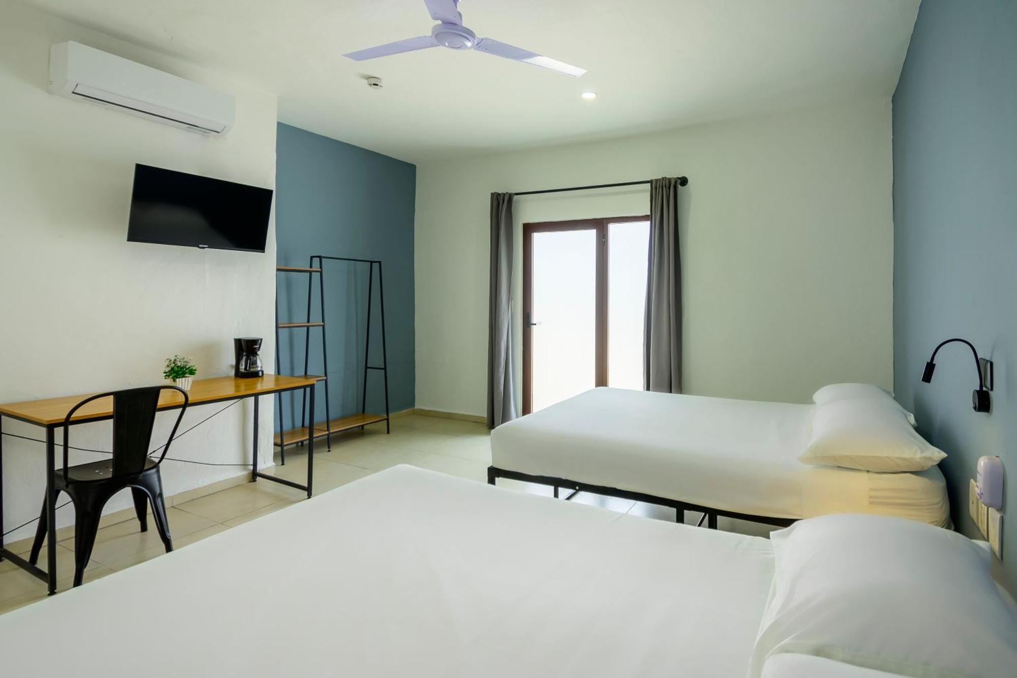 Hotel Paso Del Mar Плая-дель-Кармен Экстерьер фото
